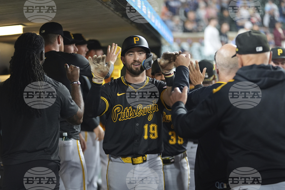 Pirates Tigers Baseball