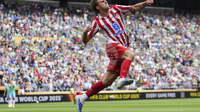 Полузащитникът на Атлетико Мадрид Пабло Бариос е под въпрос за двубоя с Реал за Суперкупата на Испания