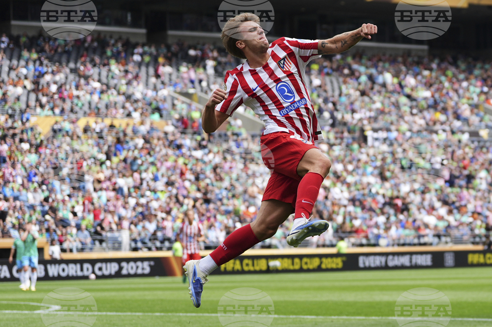 Полузащитникът на Атлетико Мадрид Пабло Бариос е под въпрос за двубоя с Реал за Суперкупата на Испания