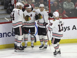 Blackhawks Senators Hockey