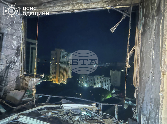 Двама убити и най-малко 12 пострадали при руската ракетна атака срещу Белгород Днестроск 