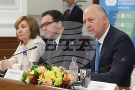 Министерски съвет - „Ефектът на еврозоната. Говори опитът на страните членки” - дискусия