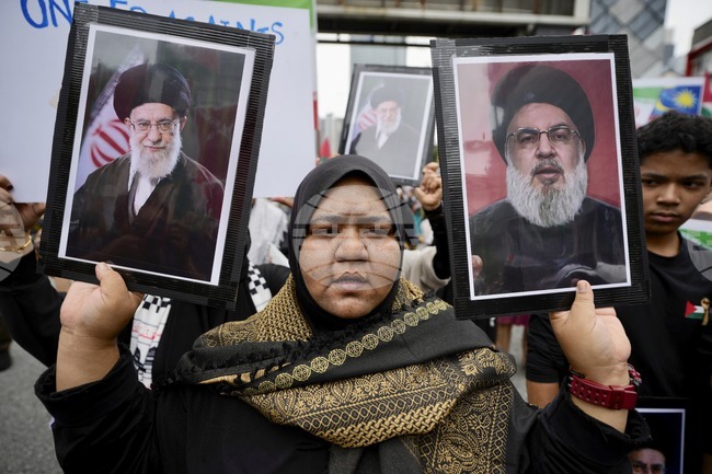 АФП: Кой ще наследи Хаменей, ако той изчезне