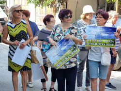 Варна - ветрогенератори - протест