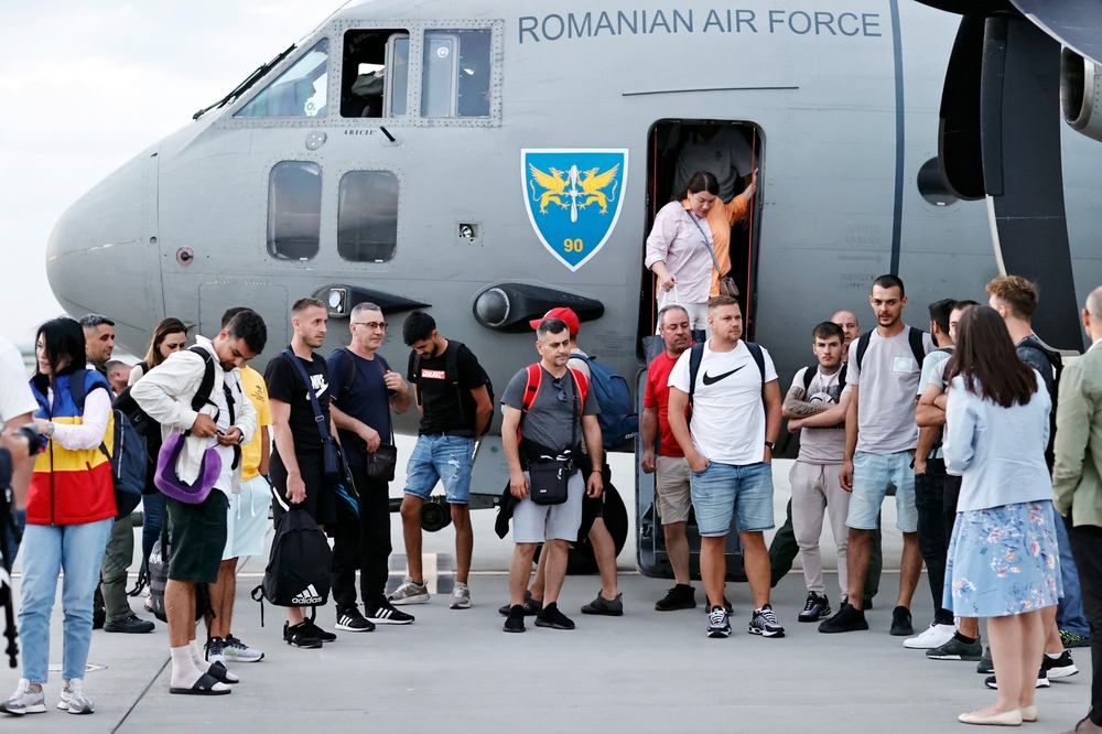 Над 120 румънски граждани от зоната на въоръжения конфликт в Близкия изток се завърнаха в страната