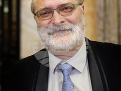 Изследователски екип от Софийския университет публикува изследване, разкриващо нови генетични варианти, свързани с аутизма. Проф. Милен Замфиров. Снимка: СУ   