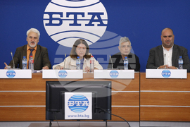 Национален пресклуб на БТА - София - Програма „Достъп до информация“ - доклад - представяне