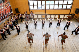 Пловдив - Фолклорен танцов ансамбъл "Отец Паисий"