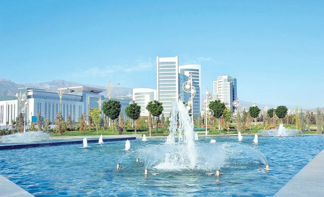 КАБАР: Туркменистан осигурява денонощен хуманитарен коридор за пристигащите от Иран 