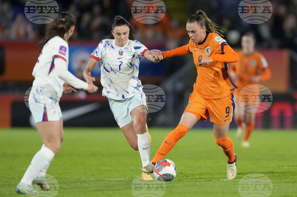 Soccer Lyon Women-Engen