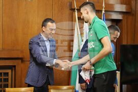 Бургас - Димитър Николов - национален отбор по волейбол - среща