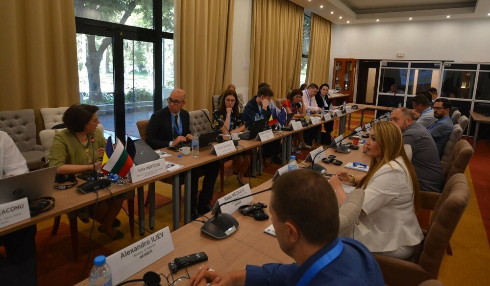 МРРБ: Над 17 млн. евро ще бъдат инвестирани за подобряване на образованието в пограничния регион между България и Румъния
