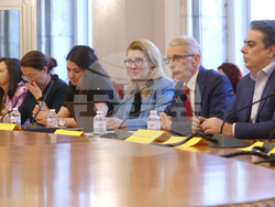 Народно събрание - „Как преподаваме ценности в училище“ - дискусия