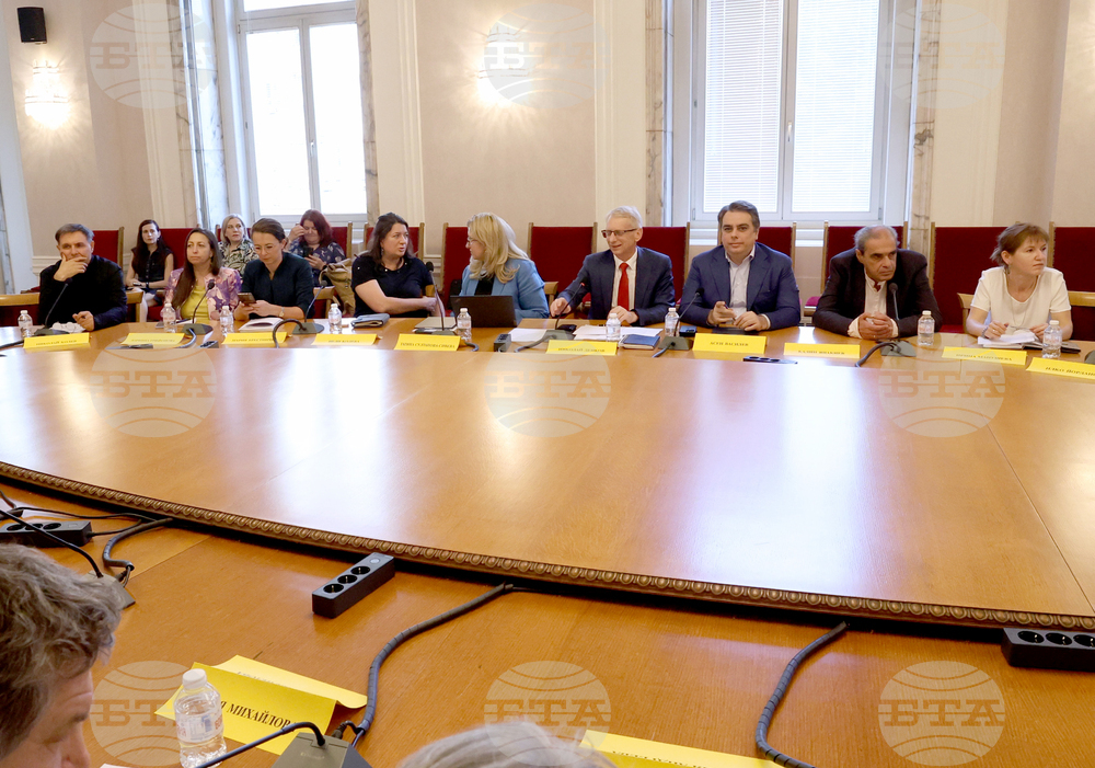 Народно събрание - „Как преподаваме ценности в училище“ - дискусия