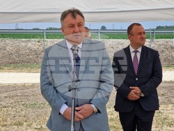 Шумен - символична първа копка - кръгово кръстовище