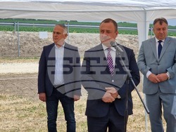 Шумен - символична първа копка - кръгово кръстовище