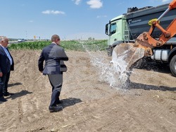Шумен - символична първа копка - кръгово кръстовище