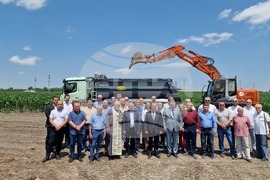 Шумен - символична първа копка - кръгово кръстовище