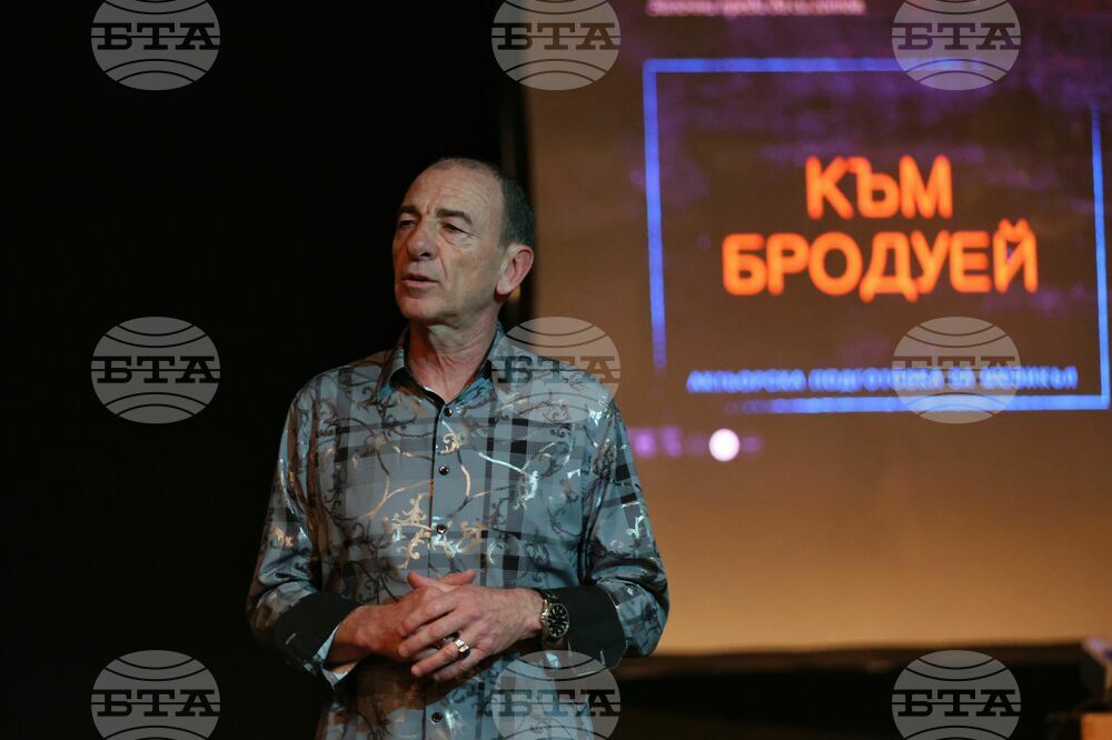 Бургас - Димитър Маринов - уъркшоп по мюзикъл