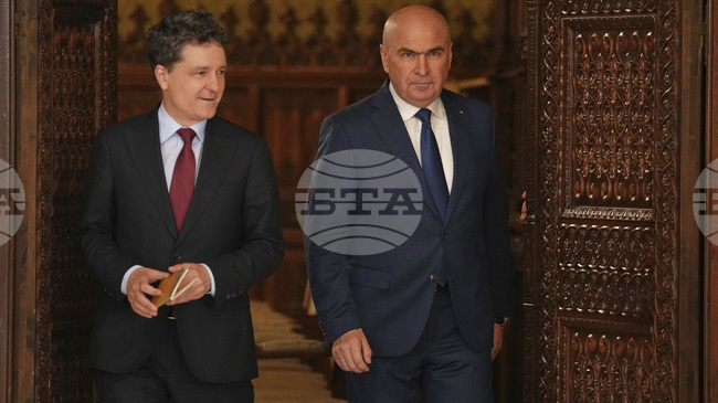 Румънският президент Никушор Дан се срещна с премиера Илие Боложан преди визитата му в Брюксел