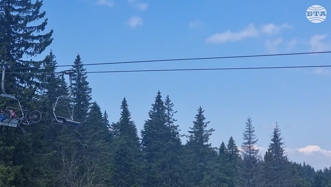 Пампорово откри летния туристически сезон, работят велопаркът и лифтове