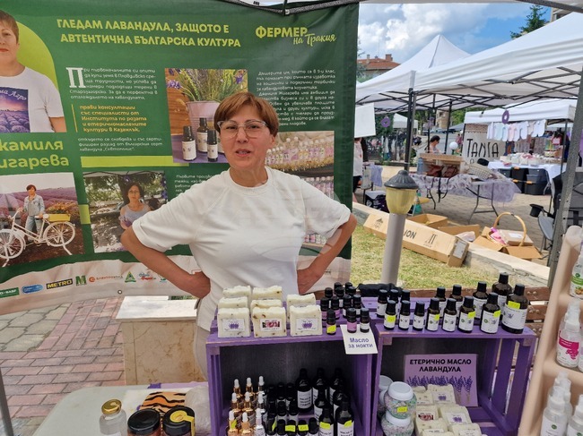 Надяваме се на по-добри дни за пазара на лавандула, каза Джамиля Жигарева, фермер от Братя Даскалови