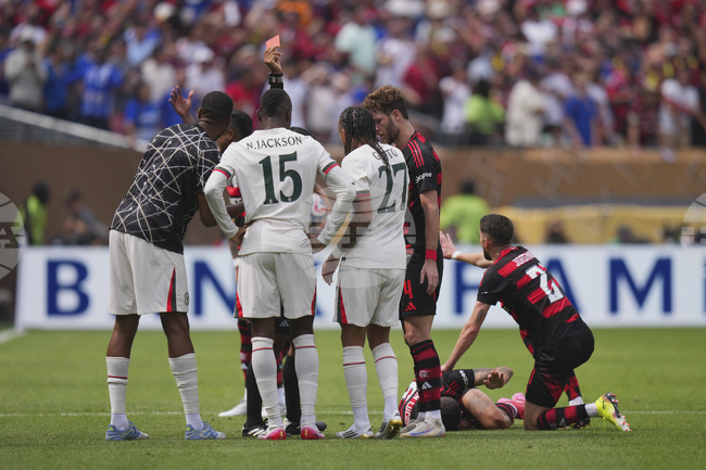 Николас Джаксън от Челси се извини за червения картон, който получи при загубата от Фламенго