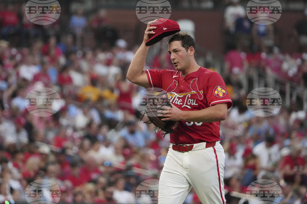 Reds Cardinals Baseball