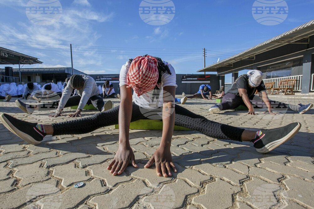 Zimbabwe Township Yoga
