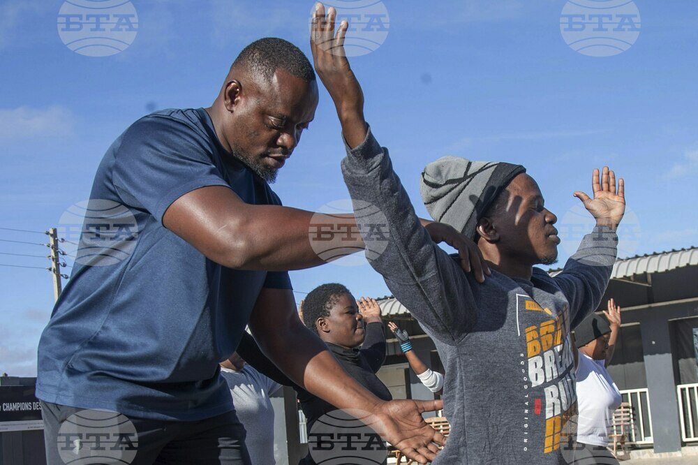 Zimbabwe Township Yoga
