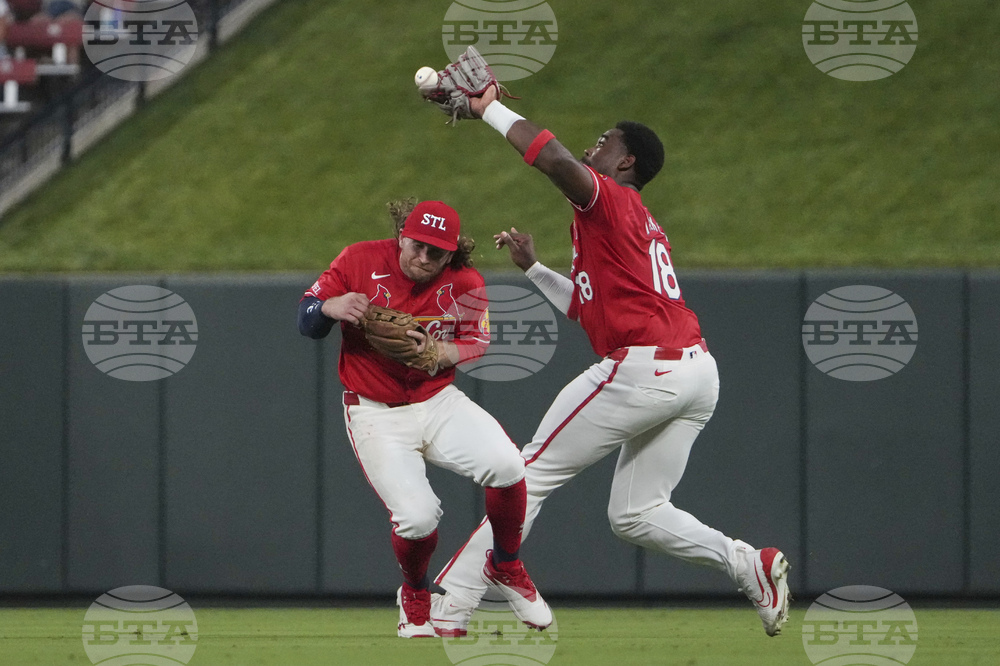 Reds Cardinals Baseball