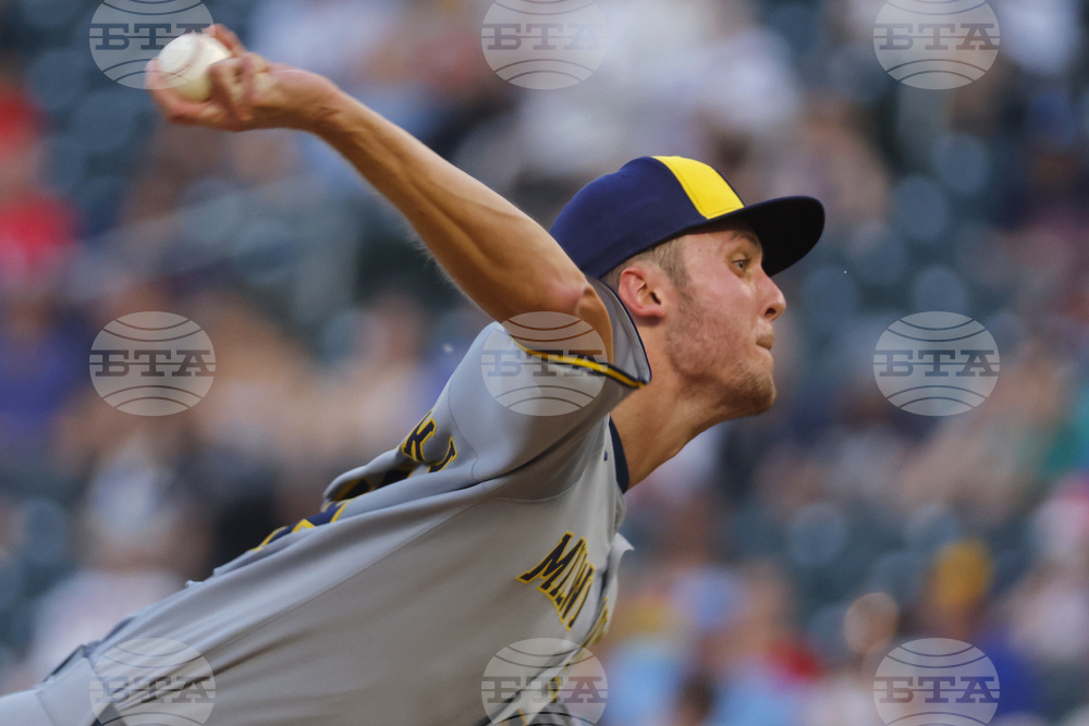 Brewers Twins Baseball