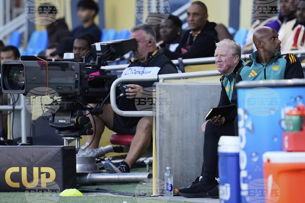 Стив Макларън подаде оставка като селекционер на националния отбор по футбол на Ямайка