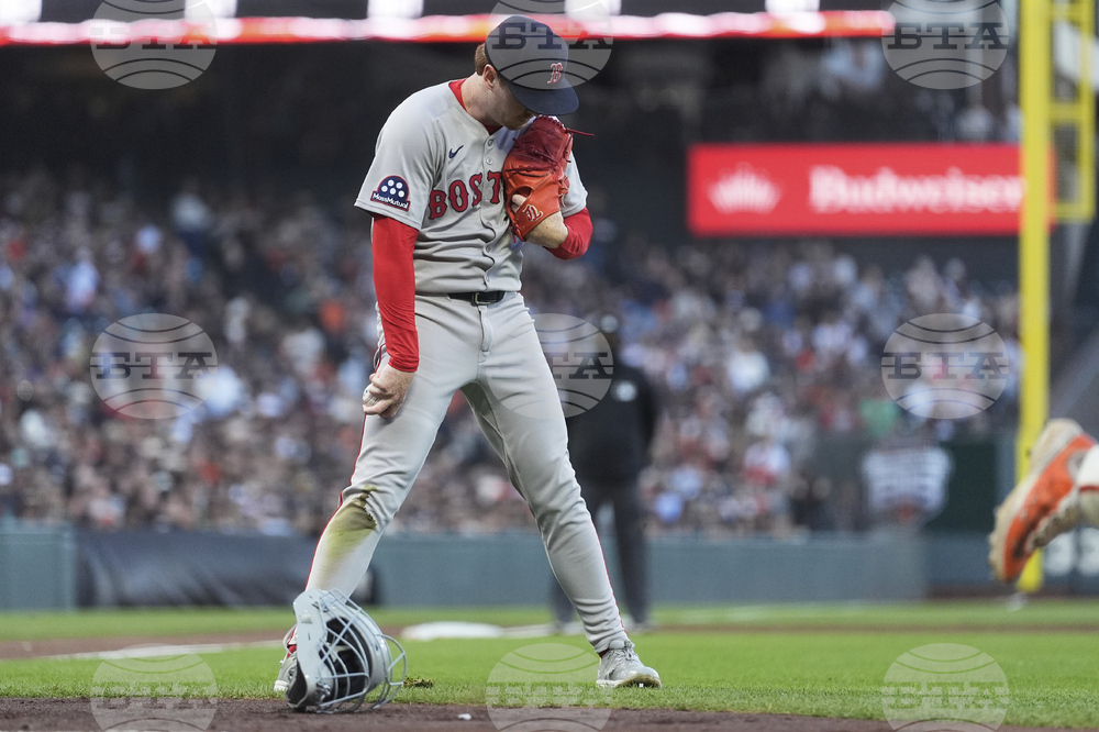 Red Sox Giants Baseball