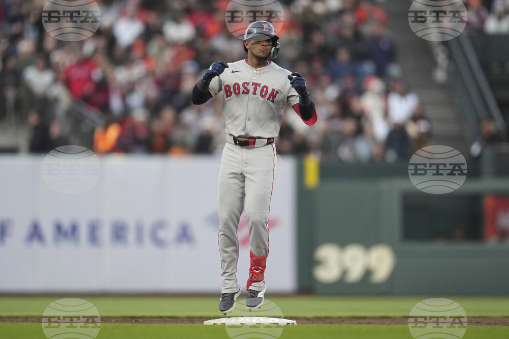 Red Sox Giants Baseball