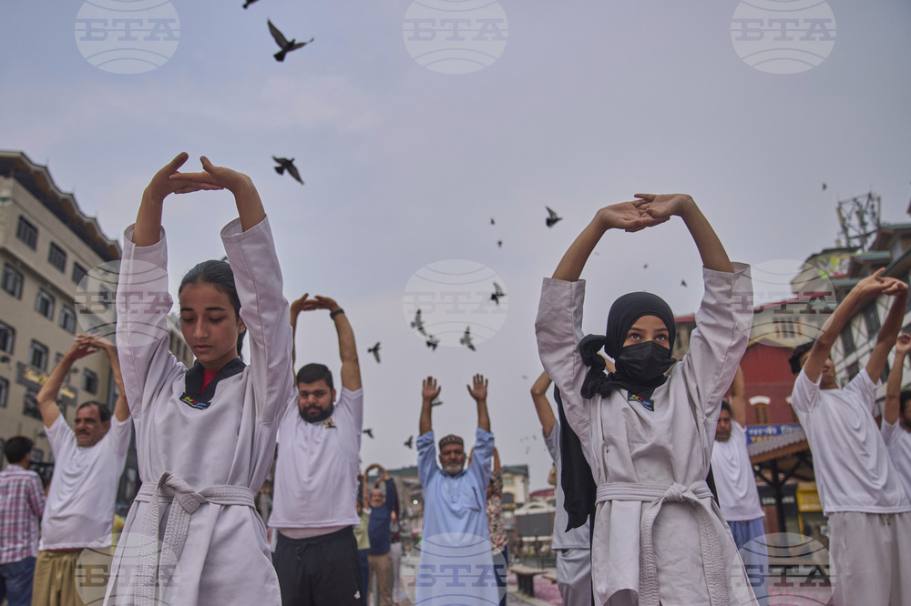India Kashmir International Yoga Day