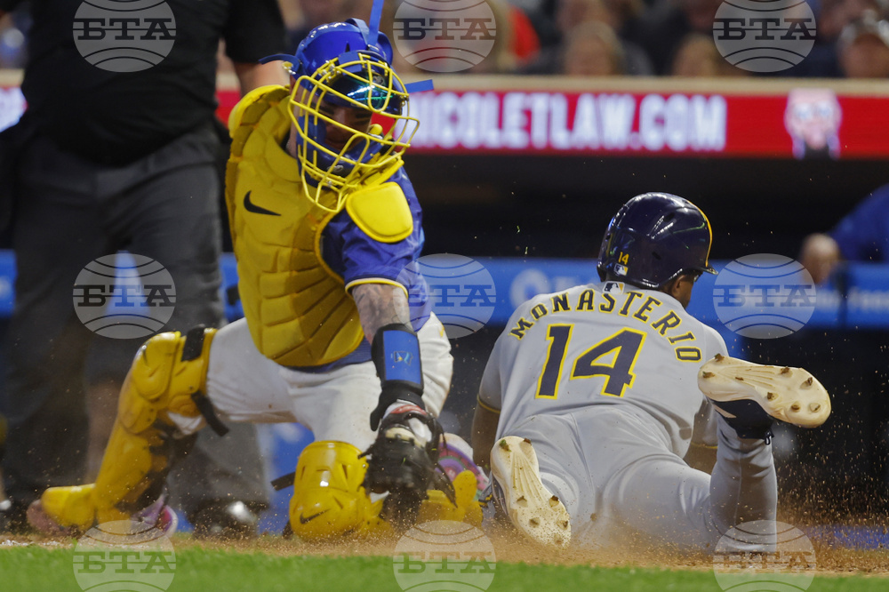 Brewers Twins Baseball