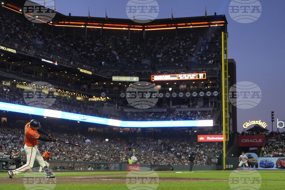 Red Sox Giants Baseball