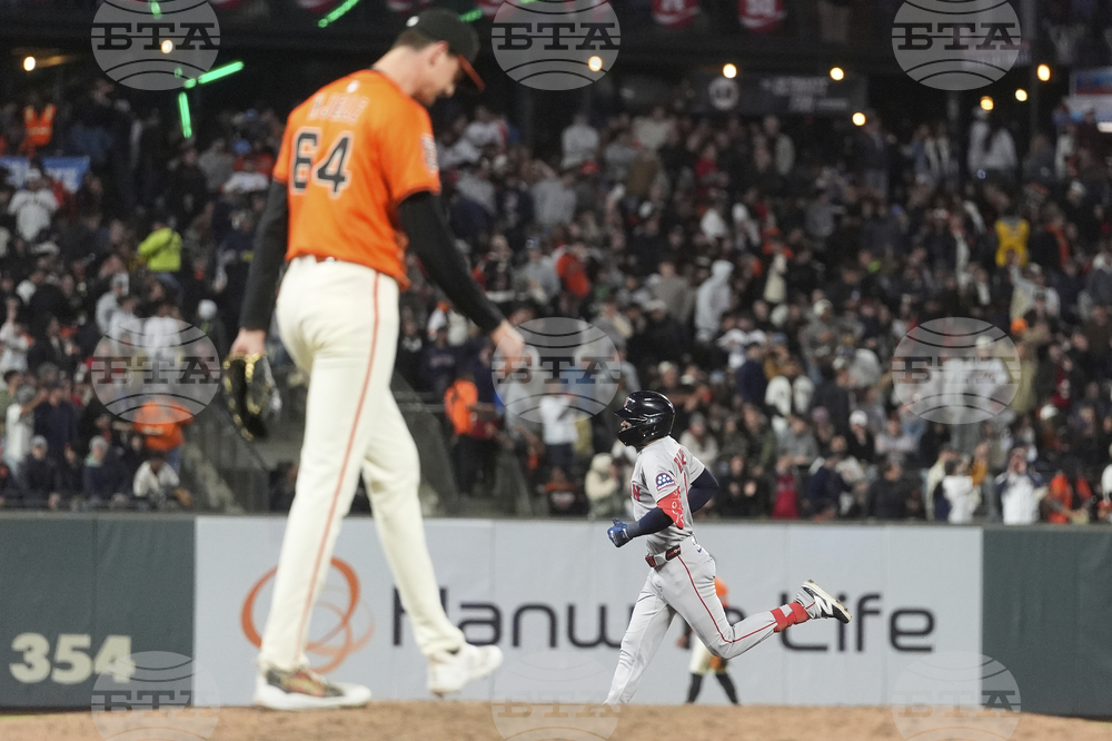 Red Sox Giants Baseball