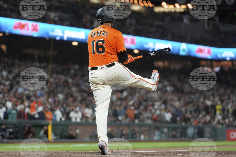 Red Sox Giants Baseball