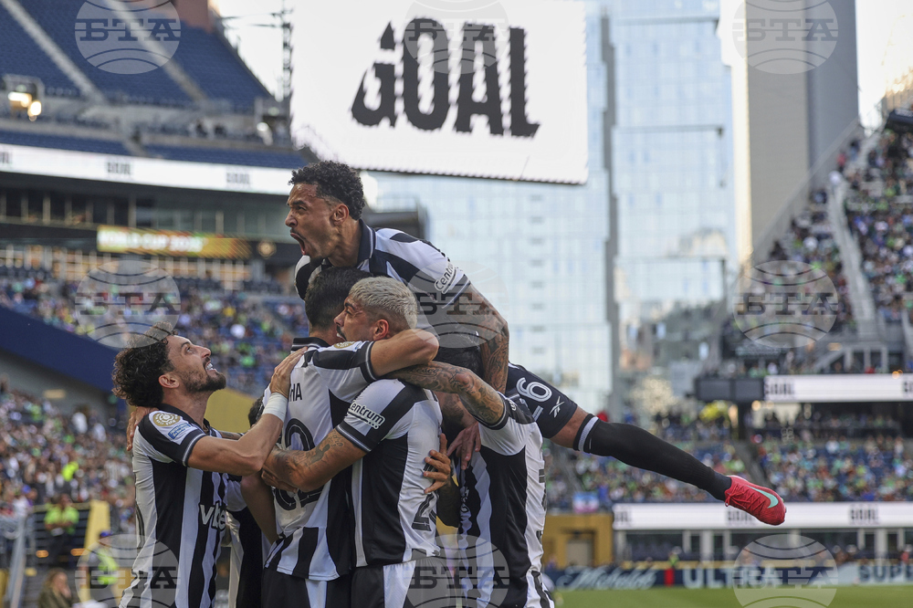 CWC Club World Cup Soccer Photo Gallery
