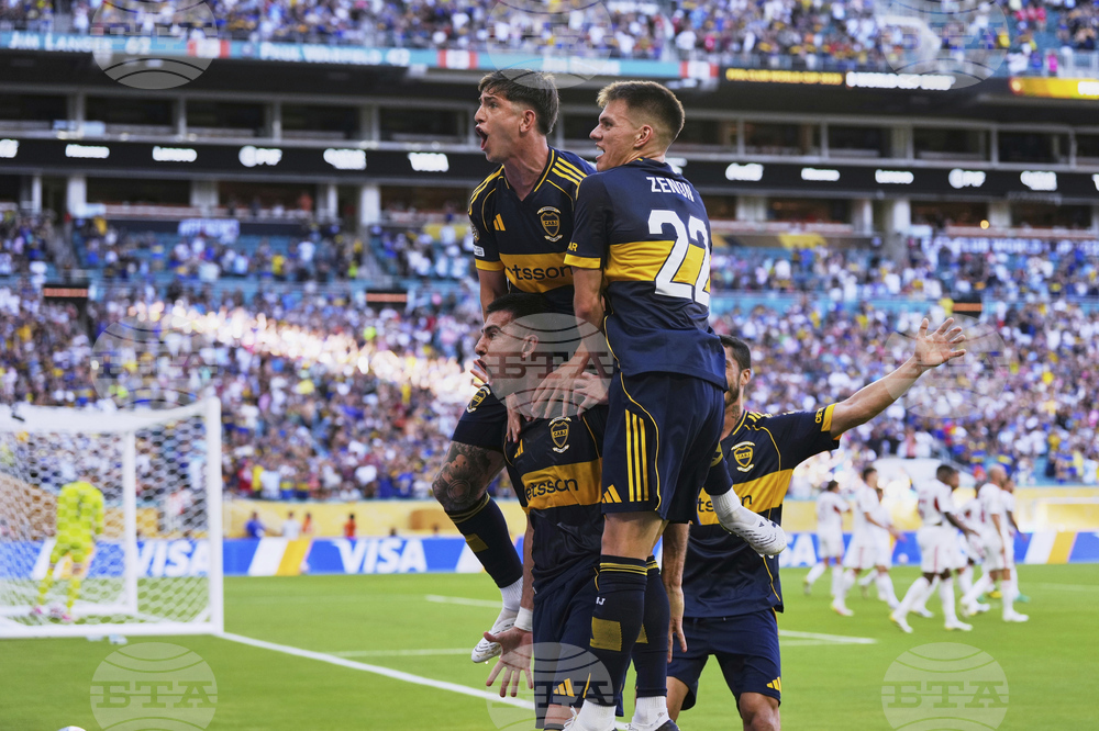 CWC Club World Cup Soccer Photo Gallery