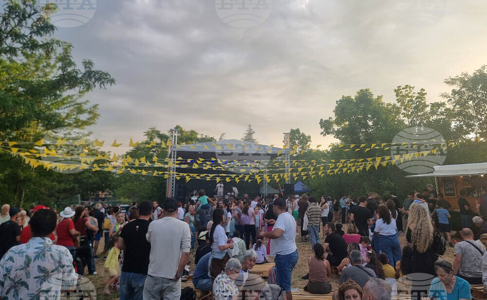 Стара Загора - Стефан Вълдобрев и "Обичайните заподозрени" - концерт