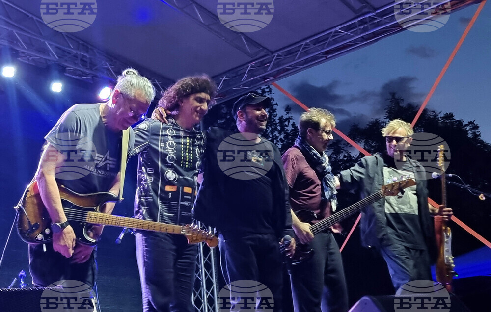 С концерт на Стефан Вълдобрев и „Обичайните заподозрени“ завършва десетото юбилейно издание на „Beerфест“ в Стара Загора