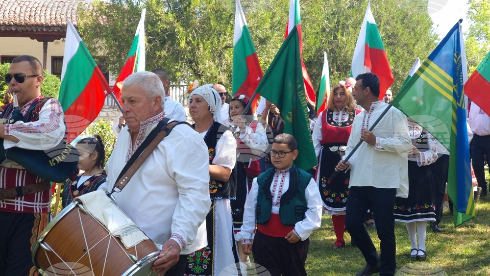 Село Генерал Инзово - Фестивал на носията и традициите