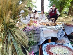 Село Генерал Инзово - Фестивал на носията и традициите