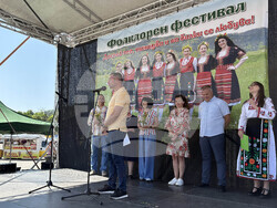 Село Доспей - фолклорен фестивал “Доспей пее и танцува, и на билки се любува”