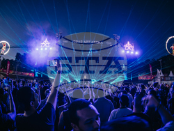 Първи ден на фестивала Aura в София. Снимки: Стефан Петранов и Филип Станчев 