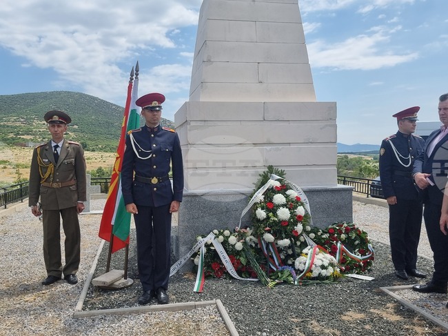 Bulgarian Embassy in North Macedonia and Consulate General in Bitola Receive Honorary Plaques from Union of Bulgarian War Veterans