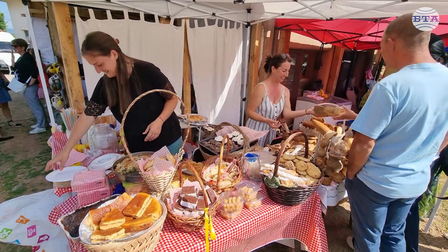 Фестивалът на сръчните ръце се провежда днес и утре в село Бусинци